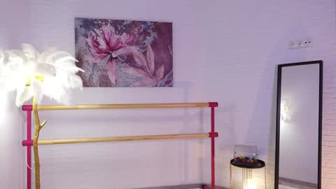 Lyly   online show from 02.03.25