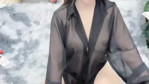 lyly_sweet97 online show from 05.13.26