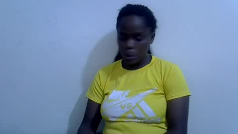 Snapshot of lyn_anna chatting on 07.23.26 lyn_anna online show from 07.23.26