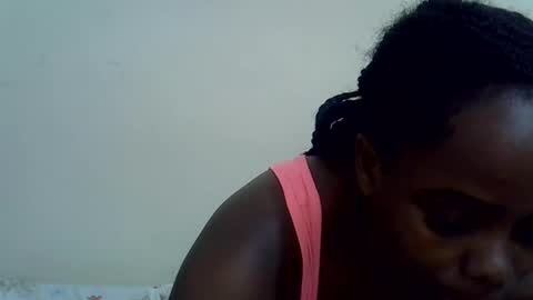 Snapshot of lyn_anna chatting on 07.27.26 lyn_anna online show from 07.27.26