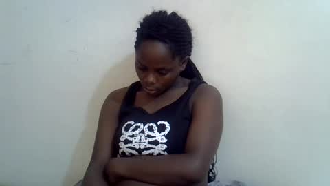 Snapshot of lyn_anna chatting on 07.29.26 lyn_anna online show from 07.29.26