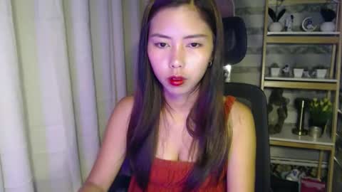 lyn online show from 02.05.26