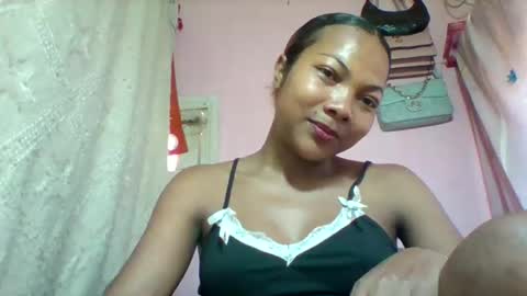 lyndah19 online show from 03.16.26