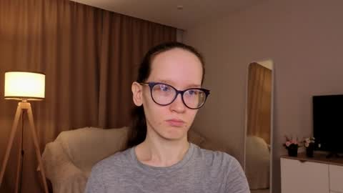 Sara online show from 04.21.26