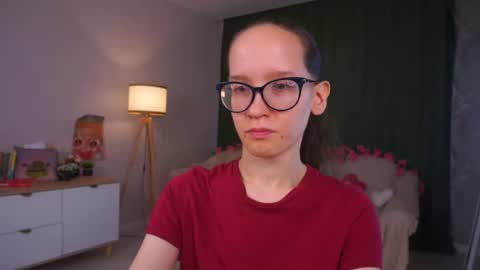 Snapshot of lynettebails chatting on 08.01.26 Sara online show from 08.01.26