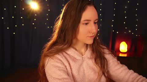 Lynn online show from 01.28.25