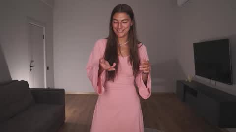  LYNN  online show from 03.03.26