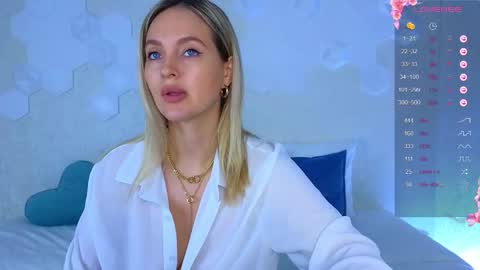 Lana online show from 10.27.25