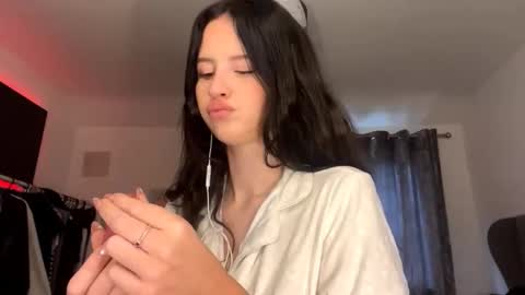 Snapshot of lynnetteclaycamp chatting on 01.15.26 Kay online show from 01.15.26