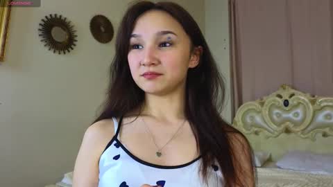 Lola online show from 02.20.25