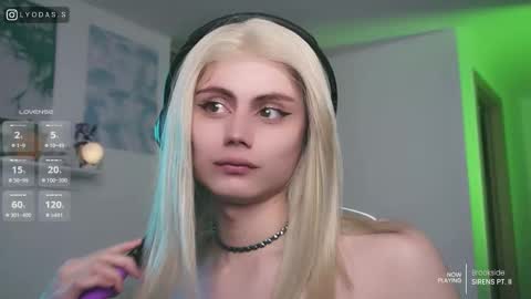 Lyodass online show from 12.14.25