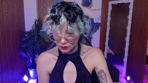 lyra_tay online show from 07.11.26