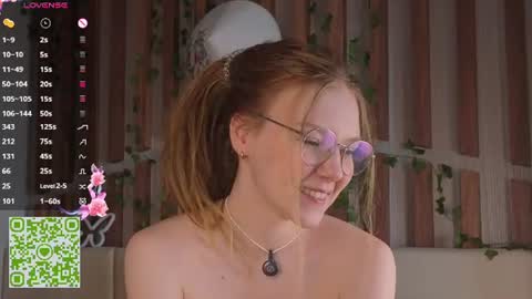 Snapshot of lyra_thenymph chatting on 06.27.26 Lyra online show from 06.27.26