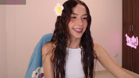 Snapshot of lzzyink chatting on 10.20.25 lzzyink online show from 10.20.25