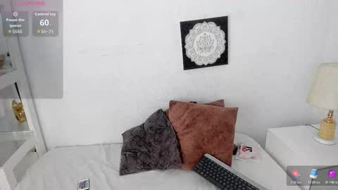 Mila online show from 12.01.25