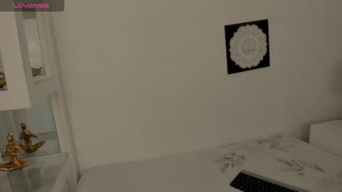 Mila online show from 12.22.25