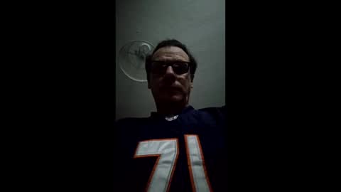 Snapshot of m536327 chatting on 12.21.25 Fantasy guy online show from 12.21.25