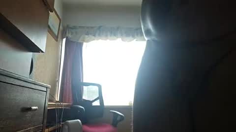 Snapshot of m536327 chatting on 06.18.26 Fantasy guy online show from 06.18.26