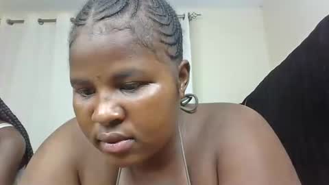 m_pretty_p online show from 01.23.25