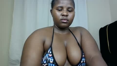 m_pretty_p online show from 01.28.25