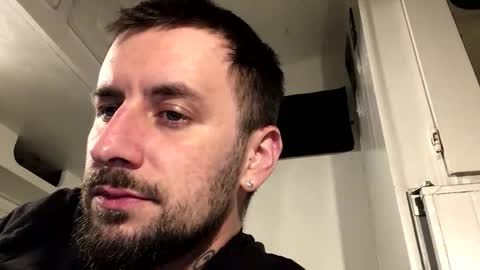 Snapshot of m_stephen chatting on 11.24.25 m_stephen online show from 11.24.25