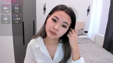 maakimita online show from 10.14.25