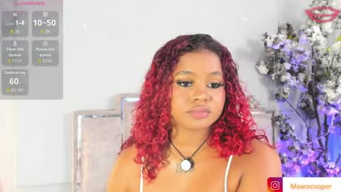 Snapshot of maaracooper chatting on 05.15.26 Maraacooper online show from 05.15.26