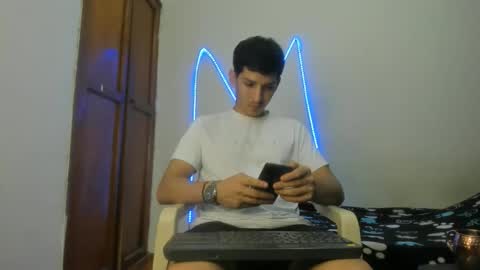Snapshot of maaster420 chatting on 01.08.26 itgram pezlo josue online show from 01.08.26