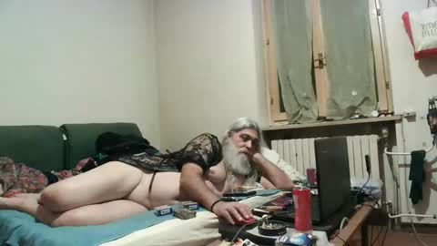 Snapshot of maax1970to chatting on 11.02.25 maax1970 online show from 11.02.25