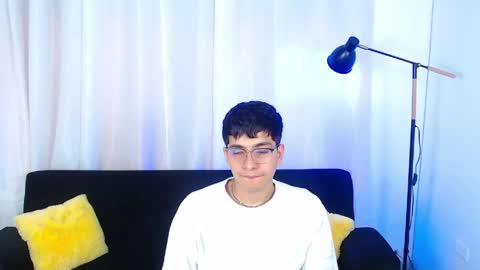 Max online show from 04.28.26