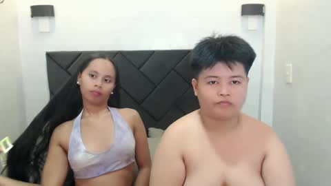 Snapshot of mabuhay_lyn chatting on 01.06.25 mabuhay_lyn online show from 01.06.25