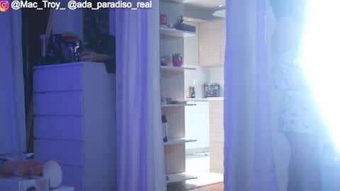 Mac Troy online show from 10.29.25