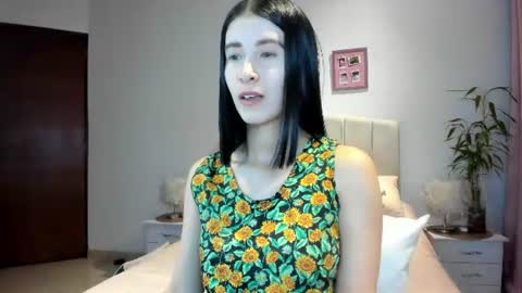Macarena online show from 06.24.26