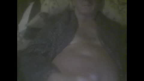 Snapshot of macbewdekan25 chatting on 11.30.25 macbewdekan25 online show from 11.30.25