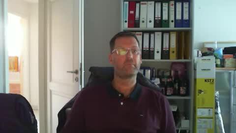 macfly67 online show from 12.18.25