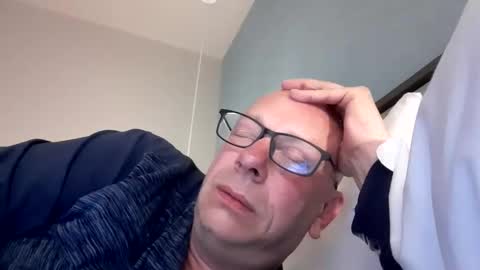 Andy online show from 06.11.26