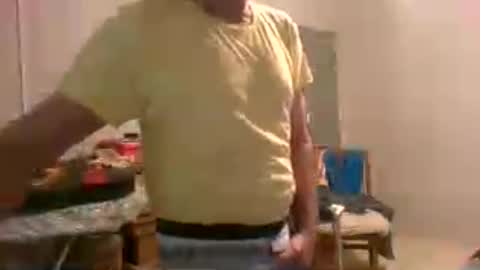 Snapshot of machoalex chatting on 06.14.26 MACHOLIVRE online show from 06.14.26