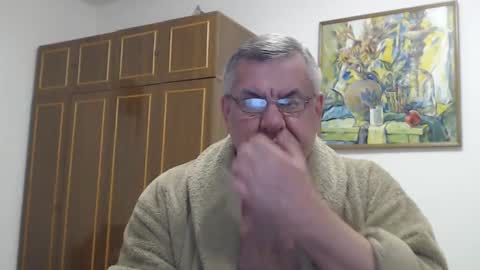 Snapshot of machomale3 chatting on 02.11.25 Macho online show from 02.11.25