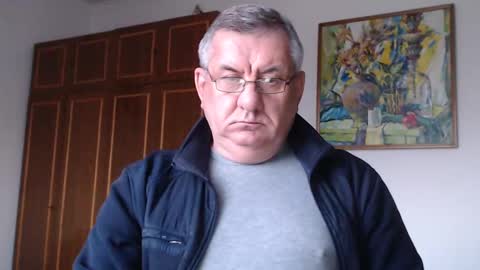 Snapshot of machomale3 chatting on 02.12.25 Macho online show from 02.12.25