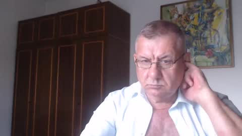 Snapshot of machomale3 chatting on 09.09.25 Macho online show from 09.09.25