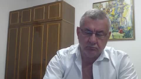 Snapshot of machomale3 chatting on 09.18.25 Macho online show from 09.18.25