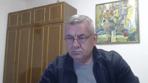 Snapshot of machomale3 chatting on 10.02.25 Macho online show from 10.02.25