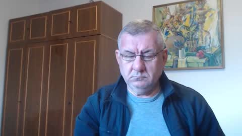 Snapshot of machomale3 chatting on 10.13.25 Macho online show from 10.13.25