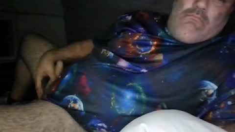 Snapshot of machuelbibliotecario chatting on 11.14.25 machu el bibliotecario online show from 11.14.25