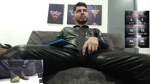 instagram mackdanielsx online show from 08.04.26