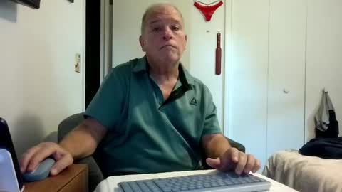 Snapshot of mackdocc001 chatting on 07.15.26 mackdocc001 online show from 07.15.26