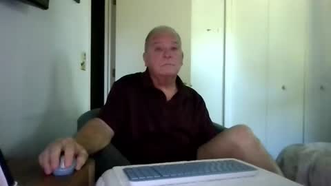 Snapshot of mackdocc001 chatting on 07.19.26 mackdocc001 online show from 07.19.26