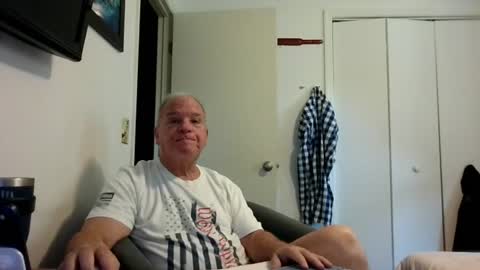 Snapshot of mackdocc001 chatting on 07.22.26 mackdocc001 online show from 07.22.26