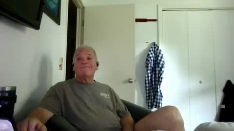 Snapshot of mackdocc001 chatting on 07.23.26 mackdocc001 online show from 07.23.26