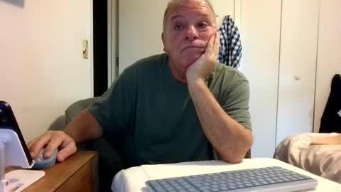 Snapshot of mackdocc001 chatting on 07.24.26 mackdocc001 online show from 07.24.26
